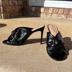 Carvela Knotted Leather Slip On Heels Size 38.5/US 7.5